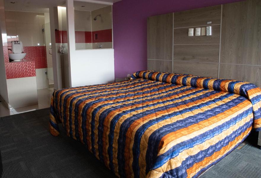 Hotel Rossel Plaza เม็กซิโกซิตี้ ภายนอก รูปภาพ