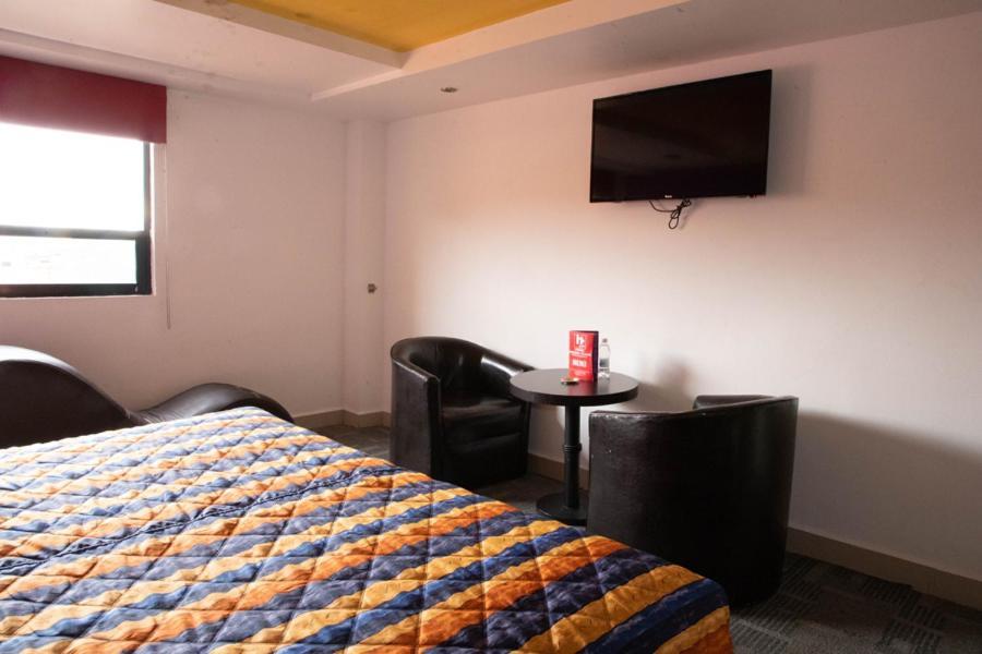 Hotel Rossel Plaza เม็กซิโกซิตี้ ภายนอก รูปภาพ