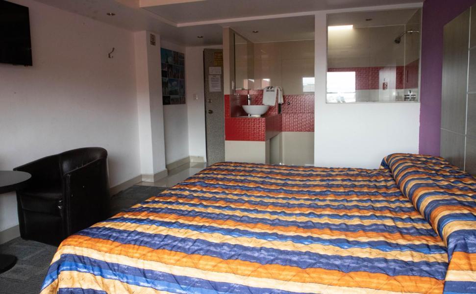 Hotel Rossel Plaza เม็กซิโกซิตี้ ภายนอก รูปภาพ