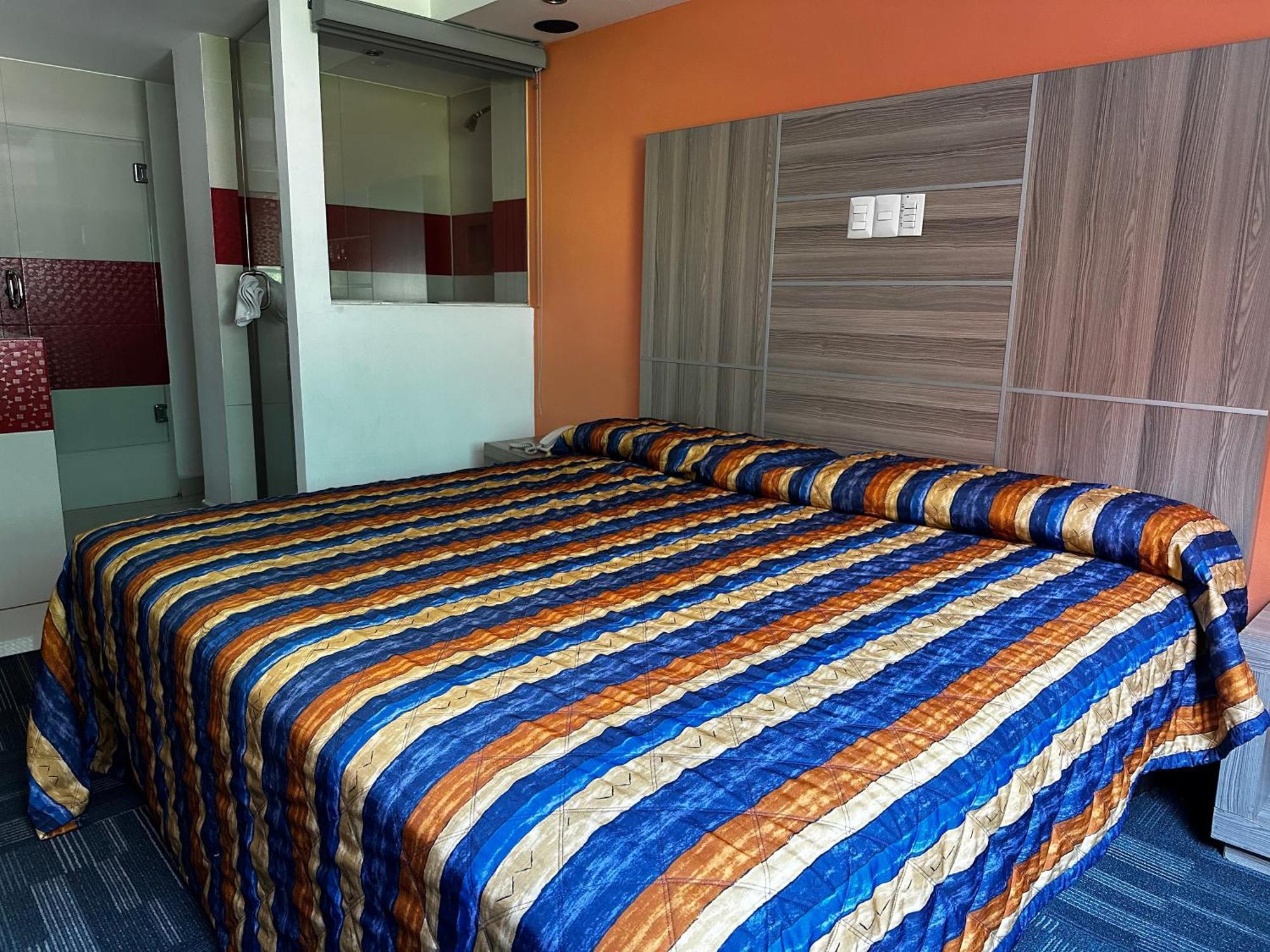 Hotel Rossel Plaza เม็กซิโกซิตี้ ภายนอก รูปภาพ